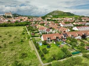 Pronájem rodinného domu, Mikulov, U Celnice, 186 m2