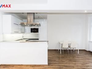 Prodej bytu 2+kk, Praha - Nusle, Na Pankráci, 64 m2