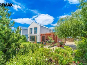 Prodej rodinného domu, Praha - Cholupice, Lhenická, 152 m2