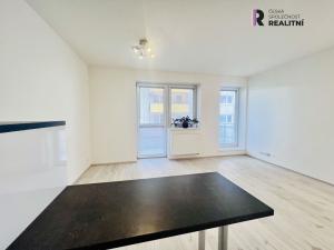Pronájem bytu 1+kk, Brno - Žebětín, Chudčická, 42 m2