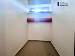 Pronájem bytu 1+kk, Brno - Žebětín, Chudčická, 42 m2