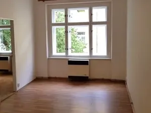 Prodej bytu 3+kk, Praha - Žižkov, Žerotínova, 61 m2