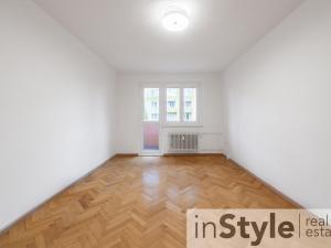 Pronájem bytu 2+1, Uherské Hradiště, Mánesova, 53 m2