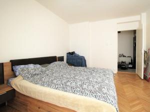 Pronájem bytu 2+kk, Praha - Kobylisy, Ke Stírce, 52 m2