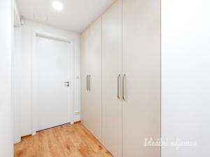 Pronájem bytu 2+kk, Praha - Žižkov, Malešická, 53 m2