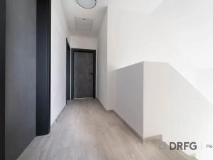 Prodej rodinného domu, Dříteč, 220 m2