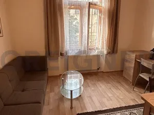 Pronájem bytu 2+kk, Praha - Nusle, Svatoslavova, 44 m2