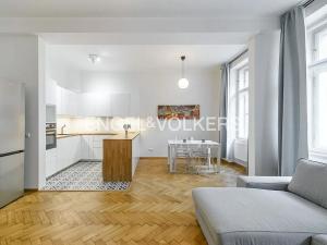 Pronájem bytu 2+kk, Praha - Vinohrady, Americká, 78 m2