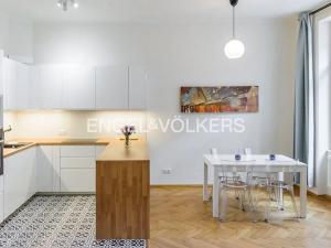 Pronájem bytu 2+kk, Praha - Vinohrady, Americká, 78 m2