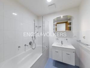 Pronájem bytu 4+kk, Praha - Košíře, Linhartova, 102 m2