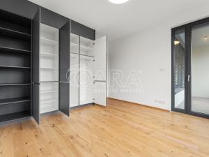 Pronájem bytu 2+kk, Praha - Nusle, Závišova, 57 m2