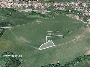 Prodej podílu pole, Lhota u Vsetína, 1642 m2