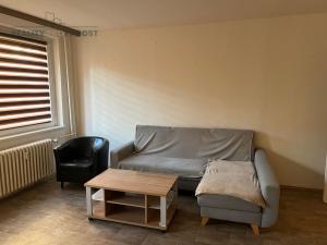 Pronájem bytu 1+kk, Teplice, Pod školou, 31 m2