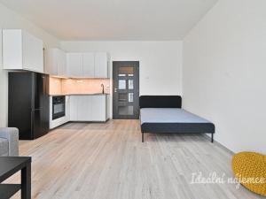 Pronájem bytu 1+kk, Brno - Královo Pole, Slovinská, 37 m2