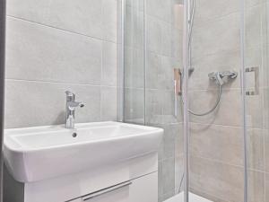 Pronájem bytu 1+kk, Brno - Královo Pole, Slovinská, 37 m2