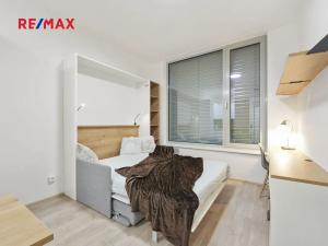 Prodej ubytování, Praha - Smíchov, Plzeňská, 22 m2