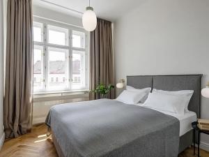 Pronájem bytu 3+kk, Praha - Dejvice, 86 m2