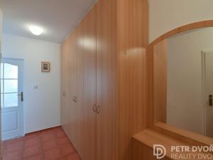 Pronájem bytu 2+kk, Praha - Libuš, Na domovině, 43 m2