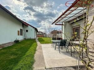 Prodej rodinného domu, Černá u Bohdanče, 170 m2