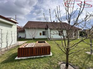 Prodej rodinného domu, Černá u Bohdanče, 170 m2