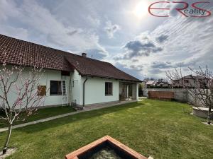 Prodej rodinného domu, Černá u Bohdanče, 170 m2
