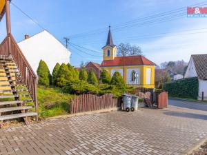 Prodej rodinného domu, Březsko, 248 m2