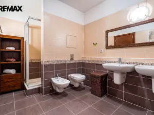 Prodej bytu 3+kk, Karlovy Vary, Jateční, 96 m2