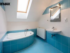 Prodej rodinného domu, Jenišov - Pod Rohem, K Rohu, 205 m2