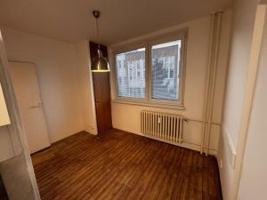 Pronájem bytu 2+1, Zlín, Dlouhá, 56 m2