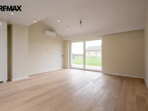 Prodej rodinného domu, Jenišov - Pod Rohem, Horská, 167 m2