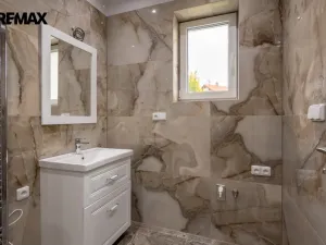 Prodej rodinného domu, Jenišov - Pod Rohem, Horská, 167 m2