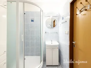 Pronájem bytu 1+kk, Praha - Střížkov, Habartická, 32 m2