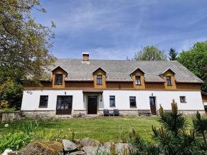 Prodej rodinného domu, Lovečkovice - Náčkovice, Náčkovice, 230 m2