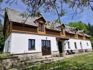 Prodej rodinného domu, Lovečkovice - Náčkovice, Náčkovice, 230 m2