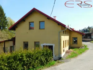 Prodej rodinného domu, Držkov, 340 m2