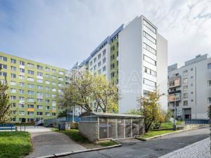 Prodej bytu 4+1, Praha - Žižkov, Jeseniova, 89 m2