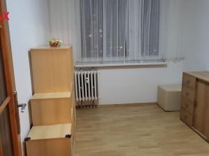 Pronájem bytu 2+kk, Praha - Horní Měcholupy, Boloňská, 43 m2