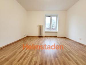 Pronájem bytu 1+1, Havířov, Hlavní třída, 31 m2