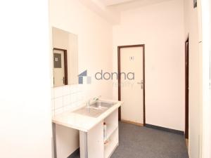 Pronájem kanceláře, Praha - Vinohrady, Blanická, 21 m2