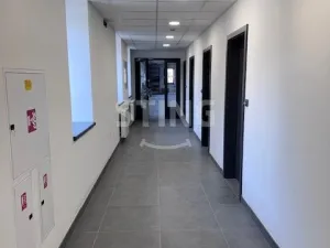 Pronájem kanceláře, Český Těšín, Jablunkovská, 902 m2