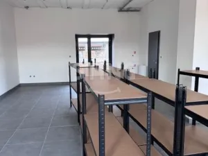 Pronájem obchodního prostoru, Český Těšín, Jablunkovská, 401 m2