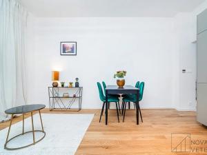 Prodej bytu 2+kk, Praha - Žižkov, Žerotínova, 47 m2