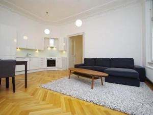 Pronájem bytu 3+kk, Praha - Vinohrady, Balbínova, 94 m2