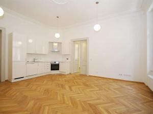 Pronájem bytu 3+kk, Praha - Vinohrady, Balbínova, 94 m2