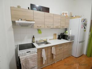 Pronájem bytu 1+1, Hradec Králové, Malé náměstí, 42 m2