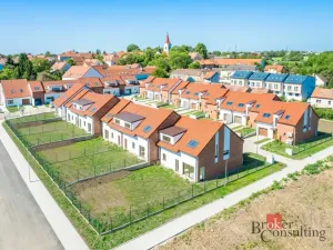 Prodej rodinného domu, Ořech, 161 m2