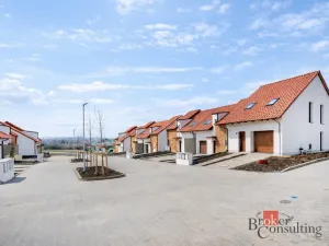 Prodej rodinného domu, Ořech, Východní, 170 m2