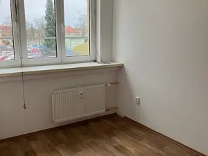 Pronájem bytu 3+kk, Kladno, Moskevská, 41 m2