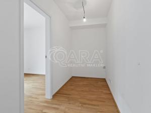 Pronájem bytu 2+kk, Praha - Smíchov, Šiklové, 45 m2