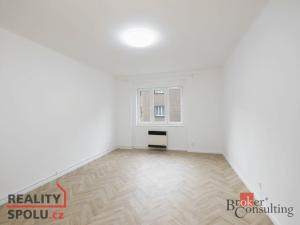 Pronájem bytu 1+kk, Praha - Strašnice, Za poštou, 30 m2